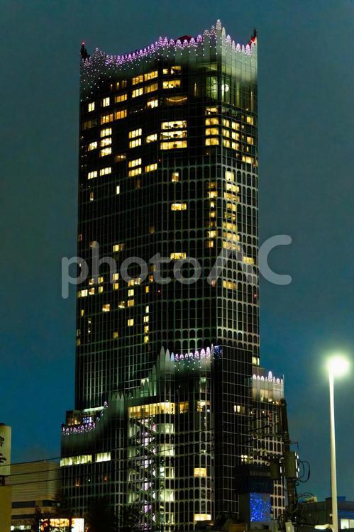 夜の歌舞伎町タワー あかり,かがやく,きらめきの写真素材