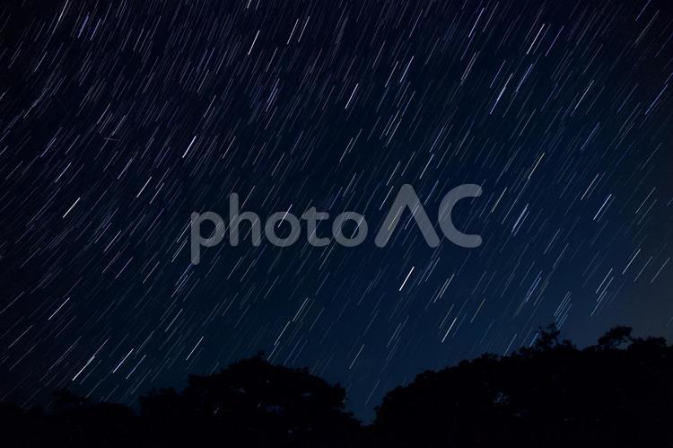 星の動き 星,星空,比較明の写真素材