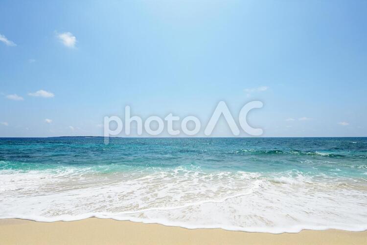 沖縄の美しい海 沖縄,海,自然の写真素材