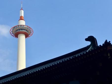 京都タワー@京都駅 京都タワー@京都駅の写真