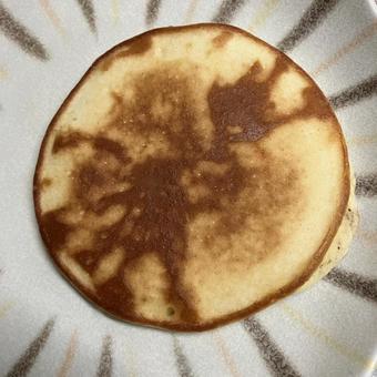 6歳1人で焼きました ホットケーキ,1人,6歳の写真素材