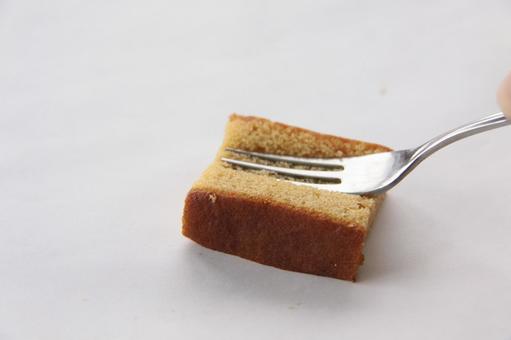 キャラメルケーキ スポンジケーキの写真