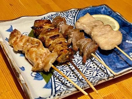 焼き鳥盛り合わ 焼き鳥盛り合わ 焼き鳥,串焼き,鶏肉の写真素材