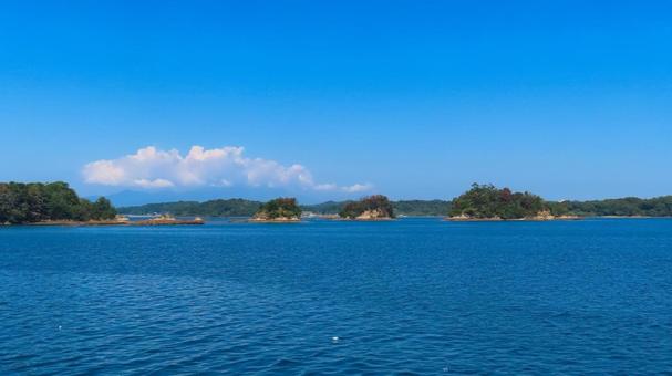 海から見た天草松島の風景の写真