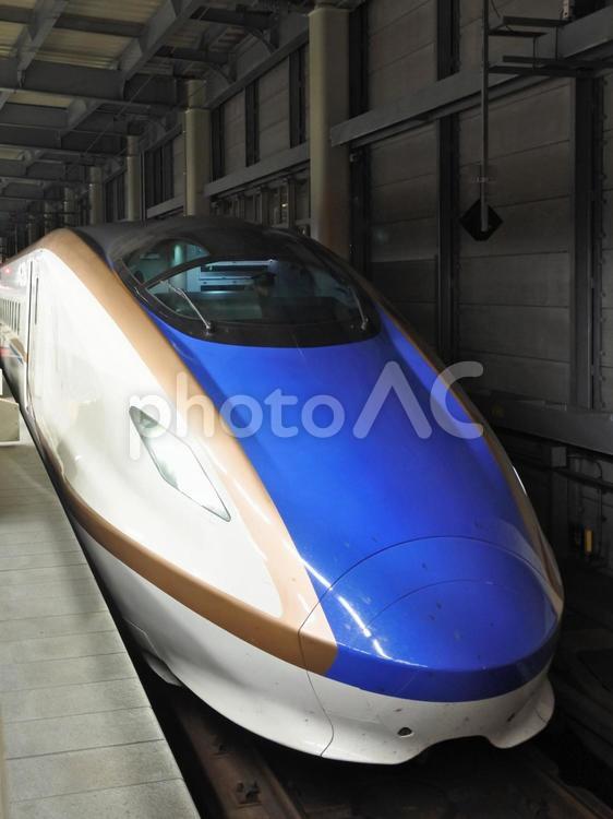E7系北陸新幹線先頭 e7系,北陸新幹線,新幹線の写真素材