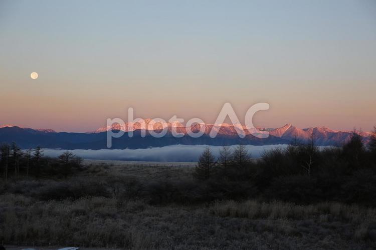 夕暮れのアルプス２ 自然,風景,癒しの写真素材