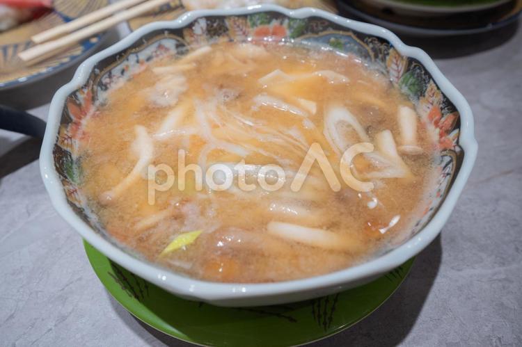 和食　きのこ汁 きのこ汁,味噌汁,汁物の写真素材