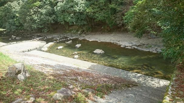山奥の川 山奥の川の写真