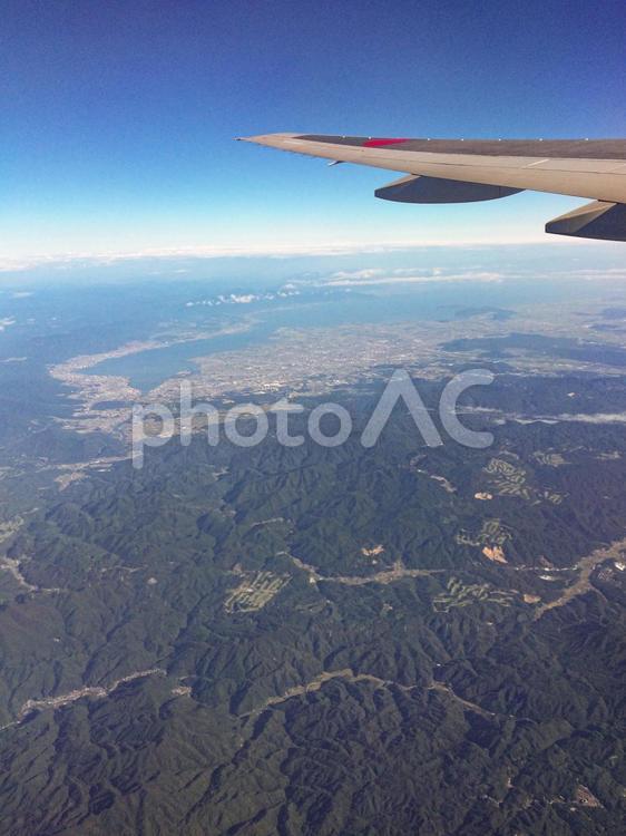 琵琶湖上空、広がる自然の風景 琵琶湖,上空,湖面の写真素材