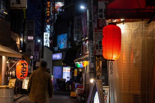 北千住の路地裏 北千住の路地裏 北千住,路地裏,飲み屋街の写真素材