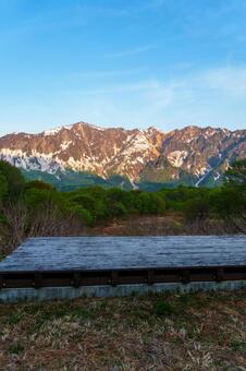 250515秋山郷天池と鳥甲山 秋山郷,長野県,栄村の写真素材