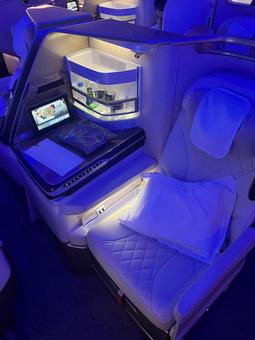 ビジネスクラスシート ビジネスクラスシート ビジネスクラス,飛行機,ビジネスの写真素材