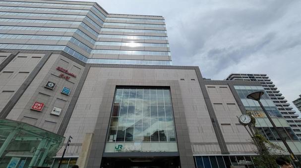 JR東日本 大塚駅 駅舎 JR東日本 大塚駅 駅舎 jr東日本,jr,大塚駅の写真素材