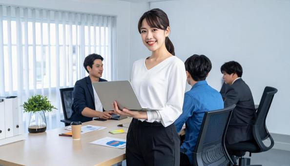 ビジネスセッションを行うビジネスパーソン ビジネスセッションを行うビジネスパーソンの写真