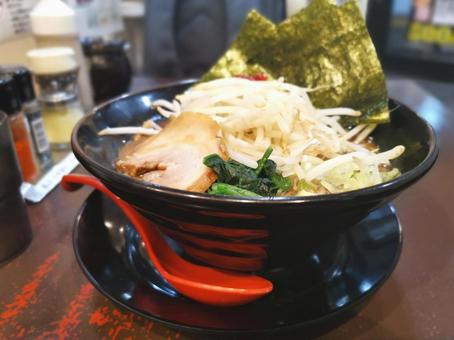Family style ramen, JPG Family style ramen, JPG