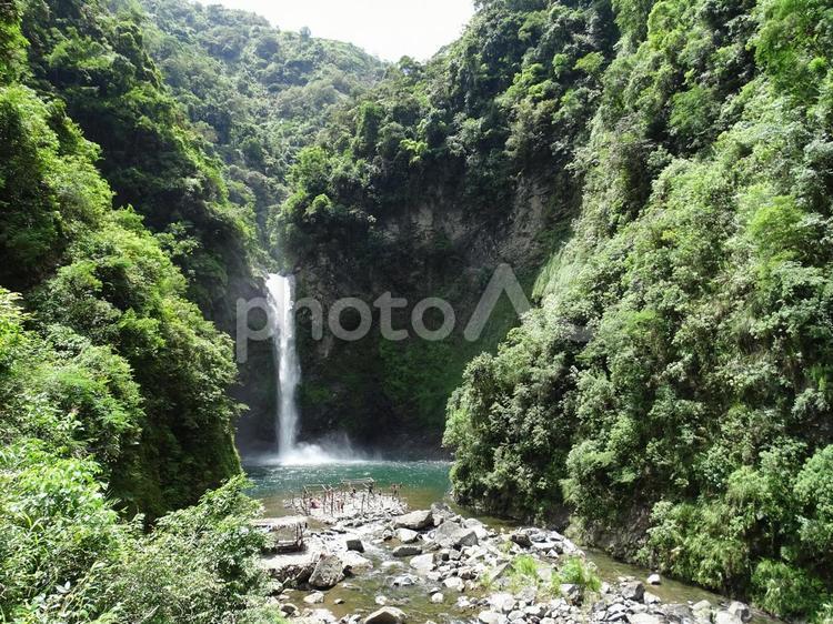 フィリピンのイフガオ州バナウエ町の観光地（大滝） フィリピン,イフガオ,バナウエの写真素材