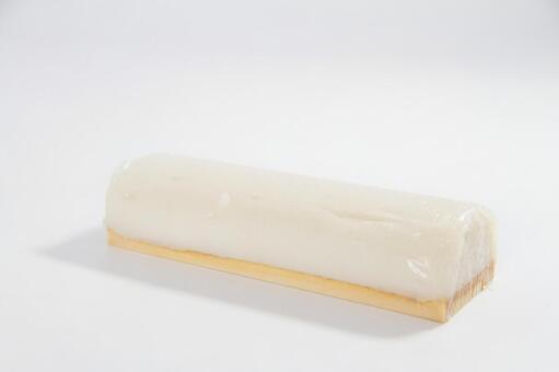 白かまぼこと白背景 蒲鉾,練り物,食べ物の写真素材