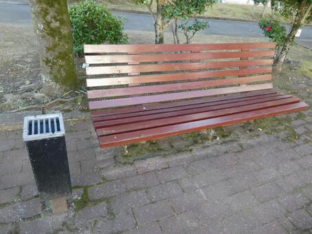 ベンチ ベンチ,灰皿,公園の写真素材