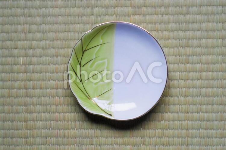 カブの柄の小皿_俯瞰 お皿,皿,小皿の写真素材