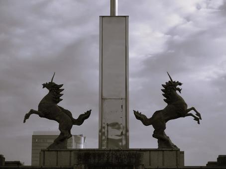 神宮外苑　ユニコーン像 シンボル,ユニコーン,建造物の写真素材