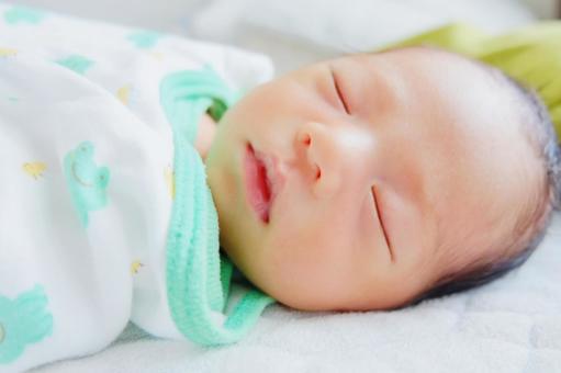 生後1１日　赤ちゃん 生後１１日,赤ちゃん,ベビーの写真素材