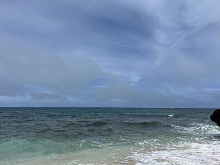 久高島の海と空の風景 久高島,沖縄,海の写真素材