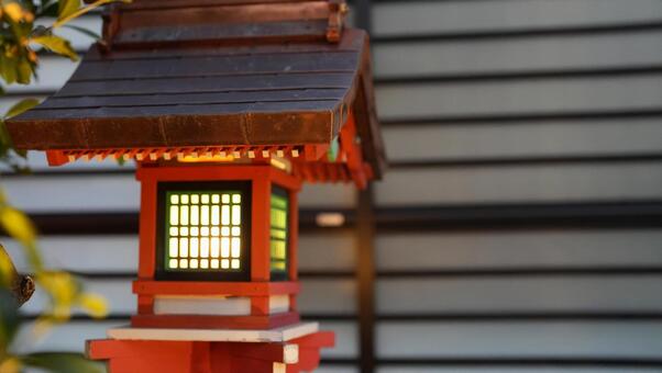 漆の灯篭 灯篭,灯り,漆の写真素材