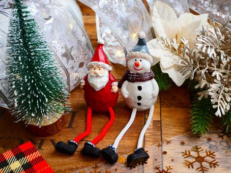 サンタと雪だるま.2 クリスマス,サンタ,雪だるまの写真素材