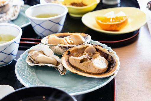 渥美半島・伊良湖の大アサリ定食 渥美半島・伊良湖の大アサリ定食 大アサリ,伊良湖,定食の写真素材