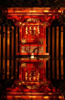 深夜の熱海、来宮神社境内にある稲荷神社 深夜の熱海、来宮神社境内にある稲荷神社の写真