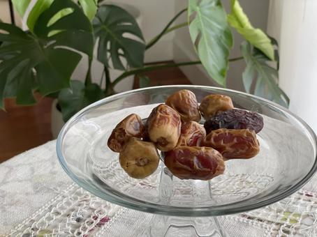 栄養豊富な自然の甘みデーツの実 デーツ,ナツメヤシ,中東の写真素材