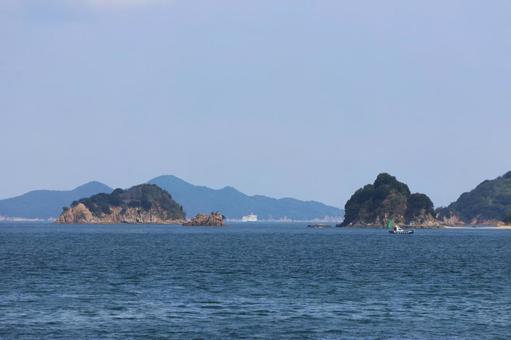 8月下旬の高松市長崎の鼻からの風景 8月下旬の高松市長崎の鼻からの風景 島,海,瀬戸内海の写真素材
