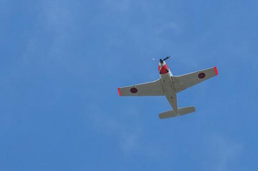 空を見上げた日　芦屋航空祭の風景 飛行機,航空機,旅客機の写真素材
