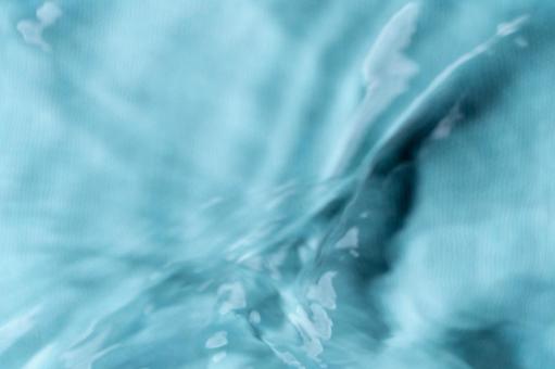 水面の波紋と光の反射 水,水面,水流の写真素材