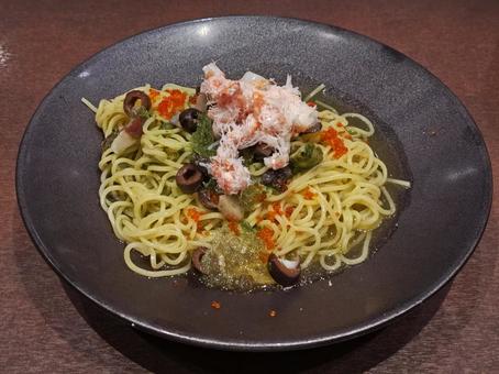 Chilled basil pasta (snow crab and water octopus), JPG Chilled basil pasta (snow crab and water octopus), JPG
