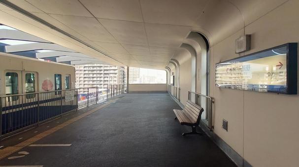 北九州モノレール香春口三萩野駅　小倉北区 香春口三萩野駅,北九州モノレール,ホームの写真素材