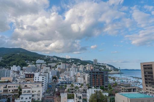 熱海の海沿いのホテル街 熱海の海沿いのホテル街 熱海,熱海市,静岡県の写真素材