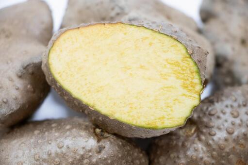 宇宙芋 宇宙芋,エアーポテト,芋の写真素材