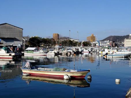 三原漁港 三原漁港 三原漁港,広島県三原市古浜1丁目,漁師町の写真素材