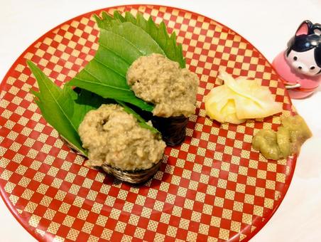かにみそ美味です かに味噌,寿司,軍艦の写真素材