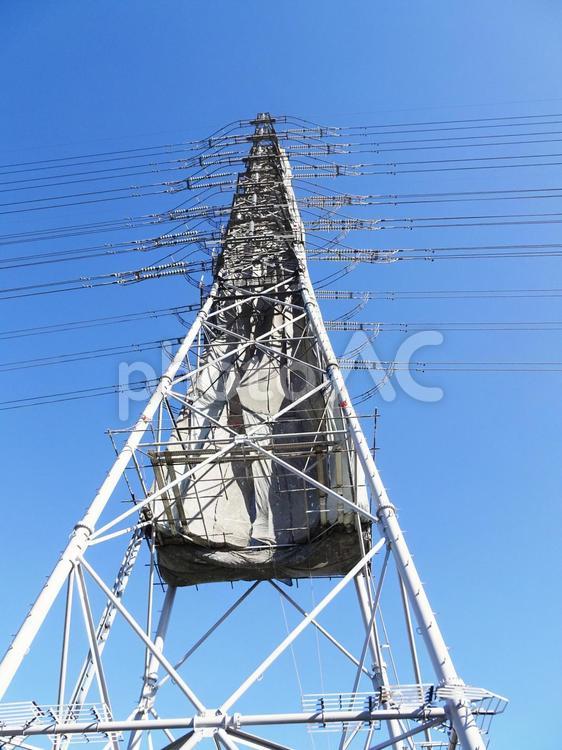 鉄塔がある風景 鉄塔,送電線,電線の写真素材