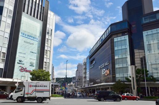 京都 四条通り交差点2 四条通り,四条河原町,河原町通りの写真素材