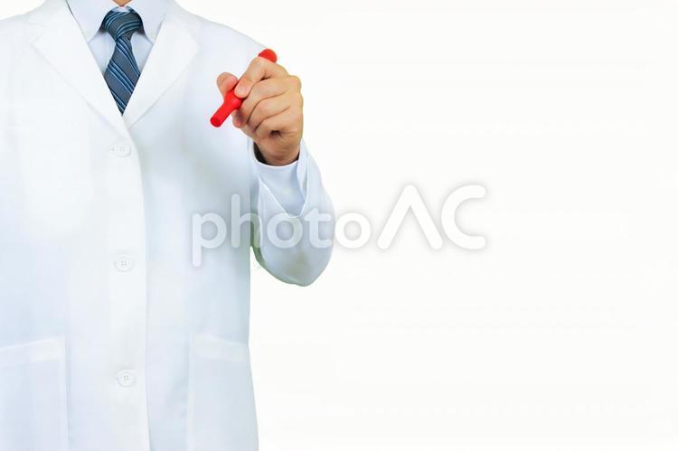 医師　薬剤師　歯科医　白衣を着た男性 医師,薬剤師,歯科医の写真素材