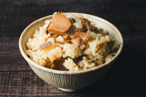 松茸ご飯 松茸ご飯の写真
