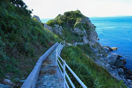 愛媛県伊方町 番匠鼻への道 愛媛県伊方町 番匠鼻への道の写真