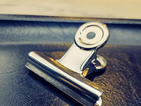 クリップ 目玉クリップ,クリップ,挟むの写真素材