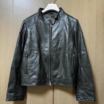 黒のレザージャケット アウター,トップス,コートの写真素材