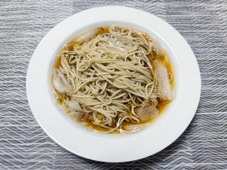 冷やしぶっかけ蕎麦 冷やしぶっかけ蕎麦 冷やしぶっかけ蕎麦,冷やし蕎麦,そばの写真素材
