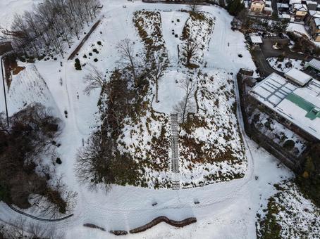 Aerial view of Himi Yanagida Nunoyama Tomb in winter, JPG