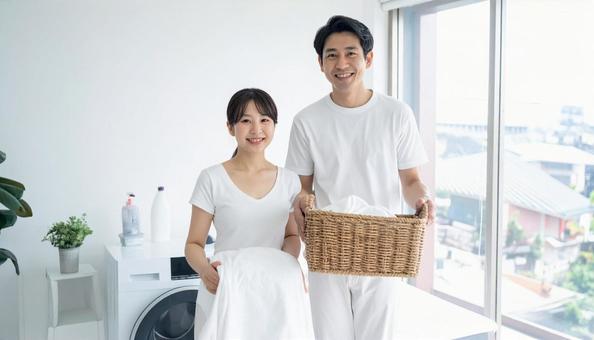 爽やかな日本人カップルの写真